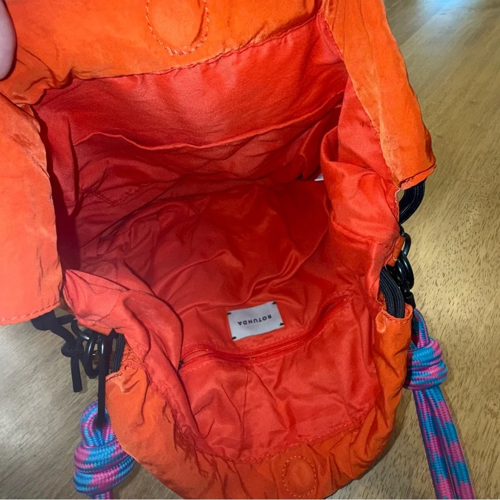 Rotunda Sant Hobo Bag- Orange - Picture 8 of 15